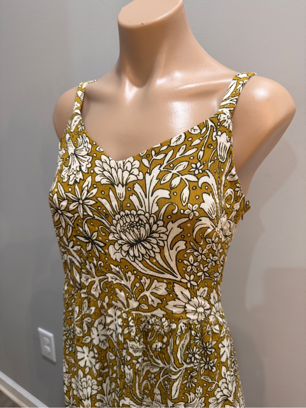 Rachel Ashwell Golden Floral Maxi Dress Tiered 2 - Picture 3 of 6
